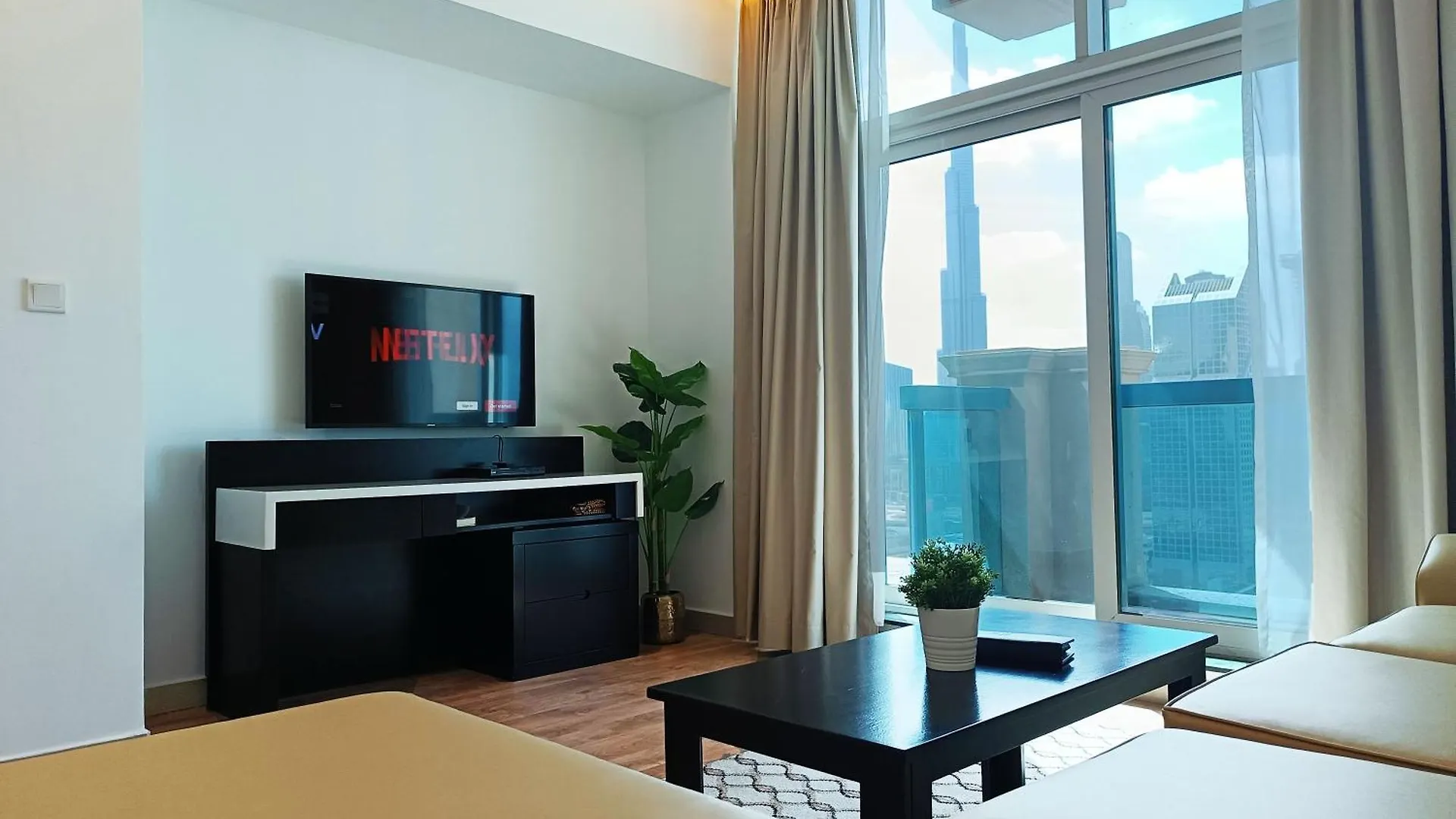 *** Appart hôtel Sunday Mega Hotel Sheikh Zayed Road Near Difc Formerly Emirates Grand Hotel Dubaï Émirats arabes unis