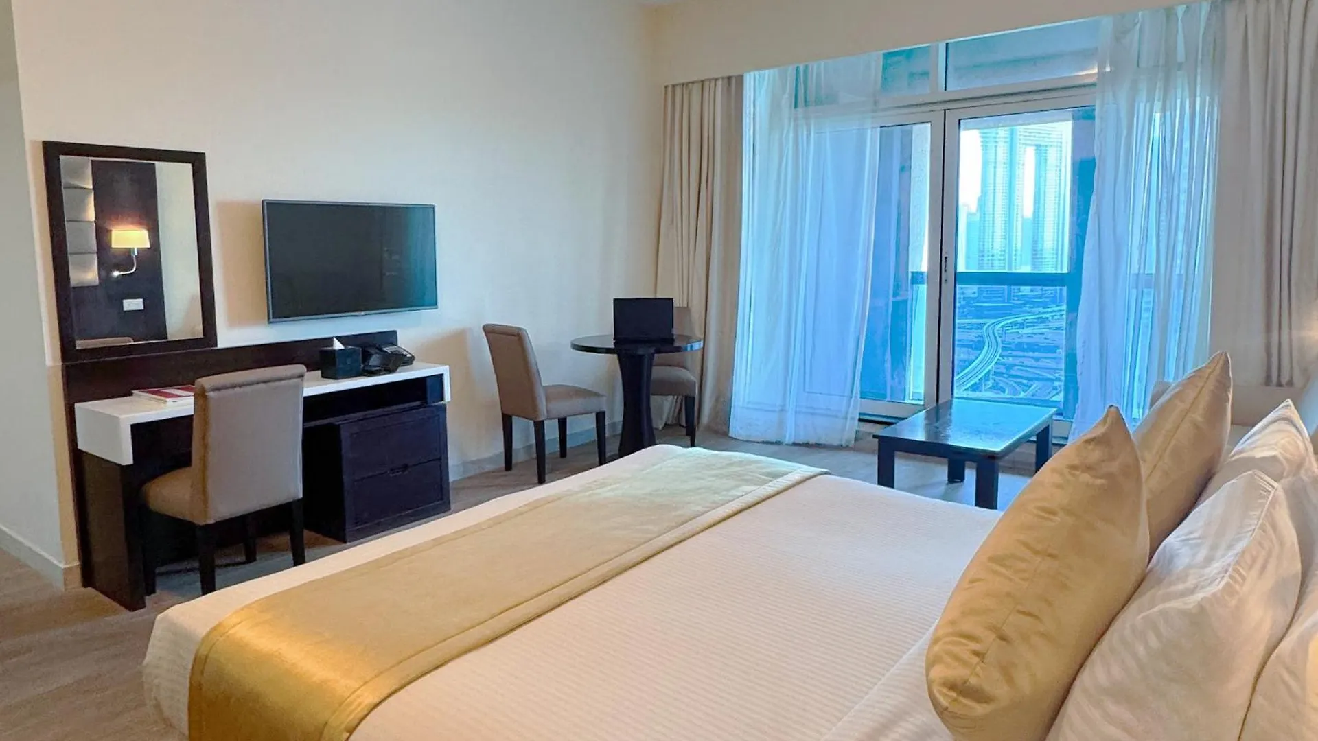 Appart hôtel Sunday Mega Hotel Sheikh Zayed Road Near Difc Formerly Emirates Grand Hotel Dubaï