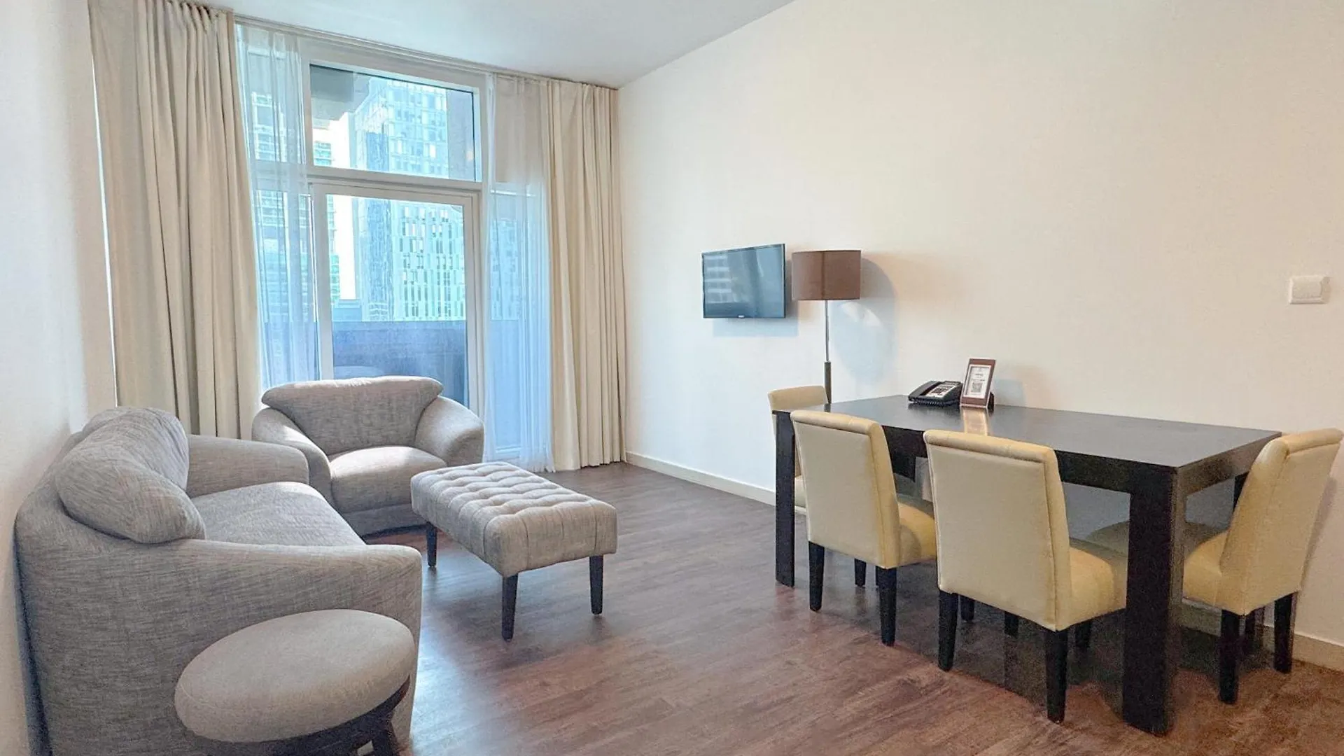 Aparthotel Sunday Mega Hotel Sheikh Zayed Road Near Difc Formerly Emirates Grand Hotel Dubai