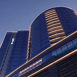 Radisson Blu Hotel, Waterfront ***** Dubaj