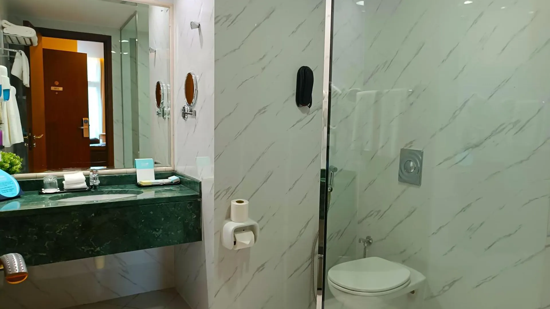 Sunday Mega Hotel Sheikh Zayed Road Near Difc Formerly Emirates Grand Hotel Dubaj 3*,  Zjednoczone Emiraty Arabskie