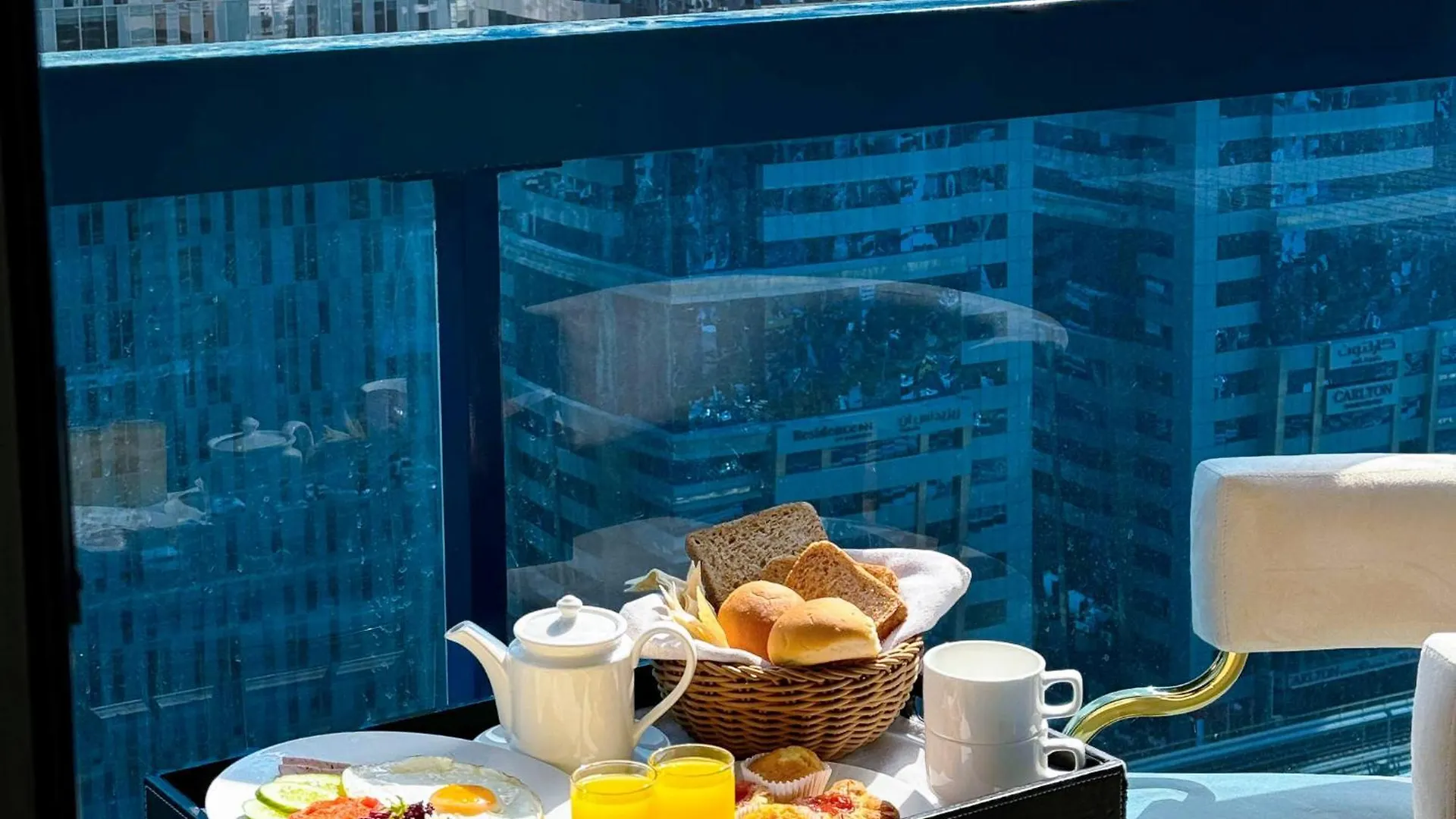 Sunday Mega Hotel Sheikh Zayed Road Near Difc Formerly Emirates Grand Hotel Dubaj