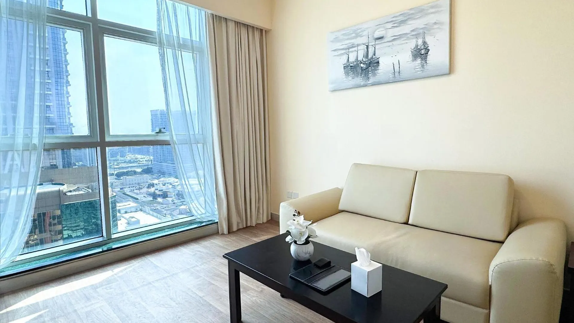 Sunday Mega Hotel Sheikh Zayed Road Near Difc Formerly Emirates Grand Hotel Dubaj 3*,
