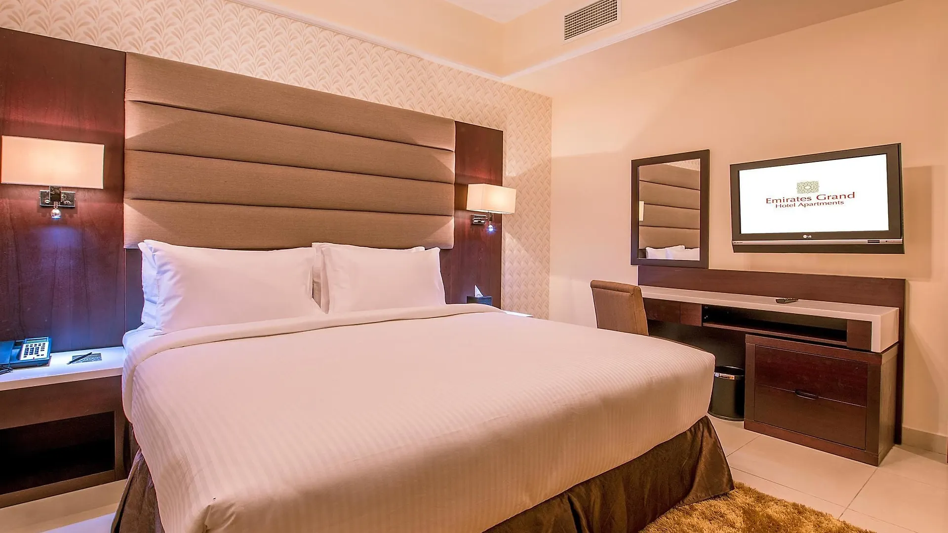 Sunday Mega Hotel Sheikh Zayed Road Near Difc Formerly Emirates Grand Hotel Dubaj Hotel apartamentowy