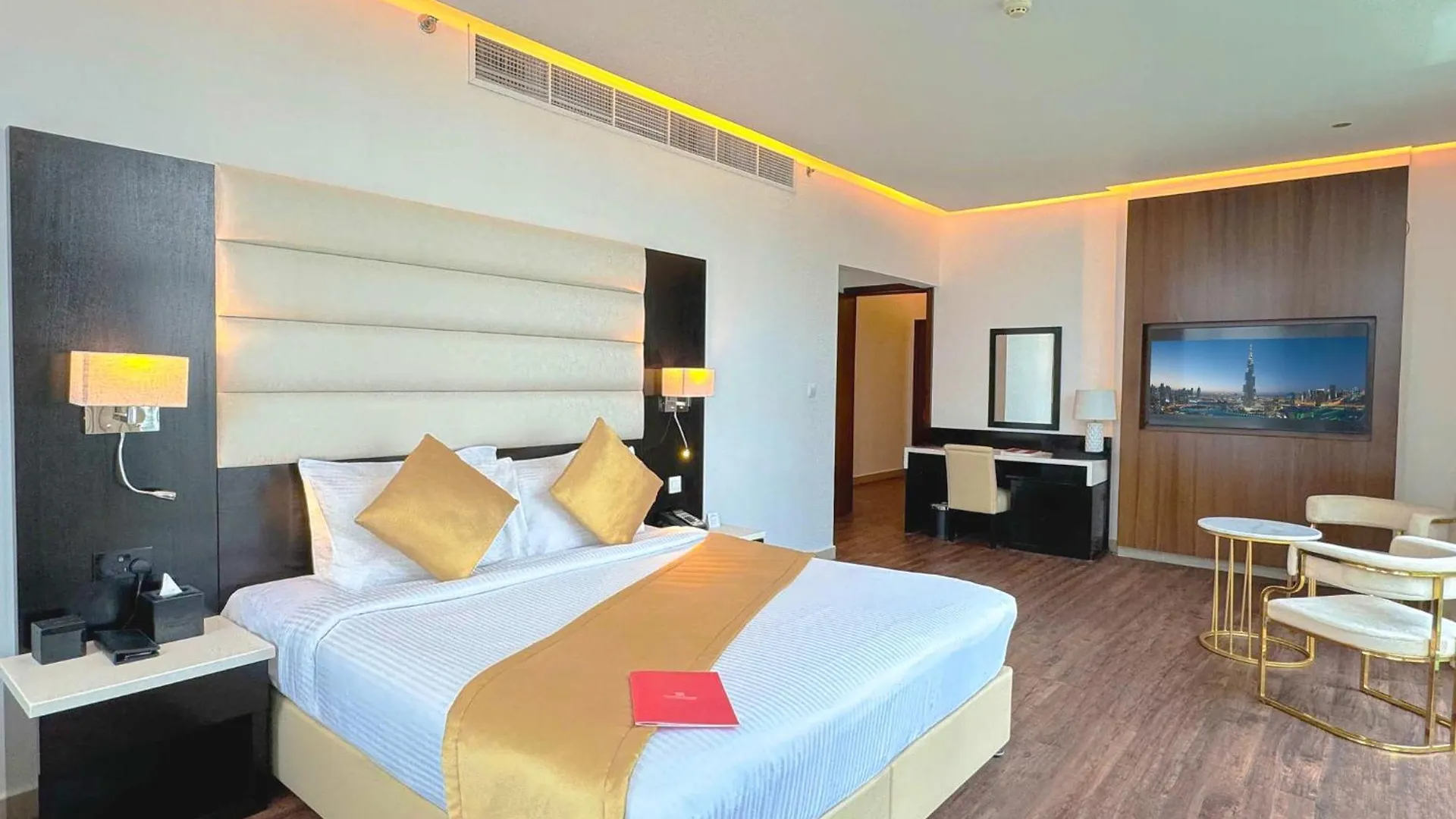 Sunday Mega Hotel Sheikh Zayed Road Near Difc Formerly Emirates Grand Hotel Dubai
